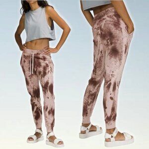 LULULEMON Warm Down Jogger Size 0 Marble Dye Silky French Press